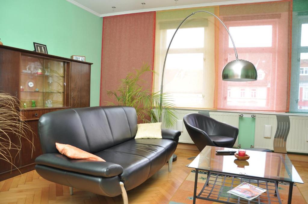 Hotel Goldene Sonne อาร์นชตัดท์ ภายนอก รูปภาพ